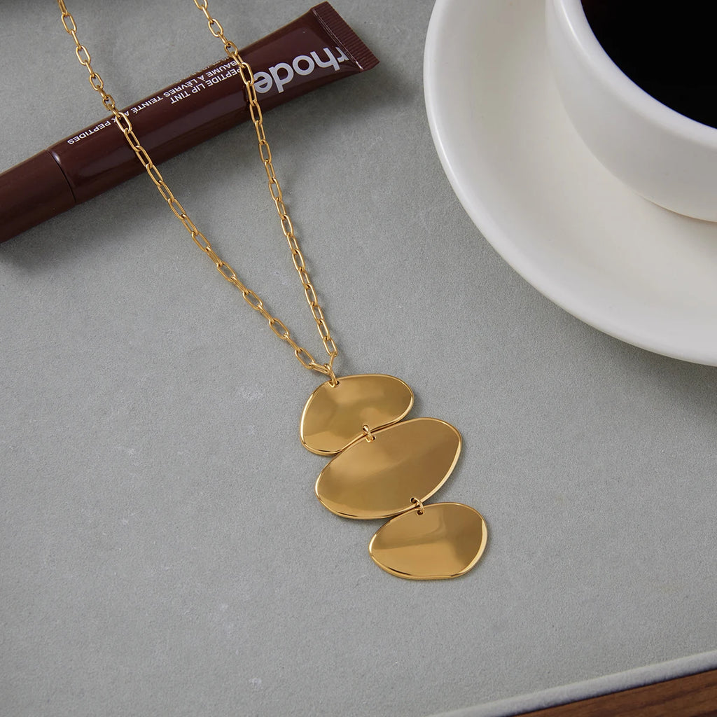 Kika Statement Irregular 3-Layer Circular Pendant Necklace