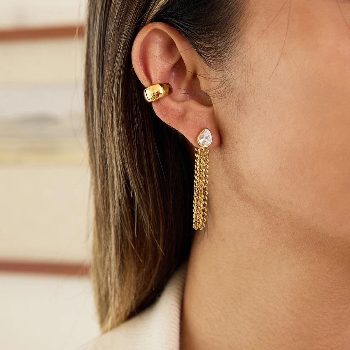 KIKA Classic Imitation Pearls Earrings  PVD Gold Plated Stainless Steel 316L