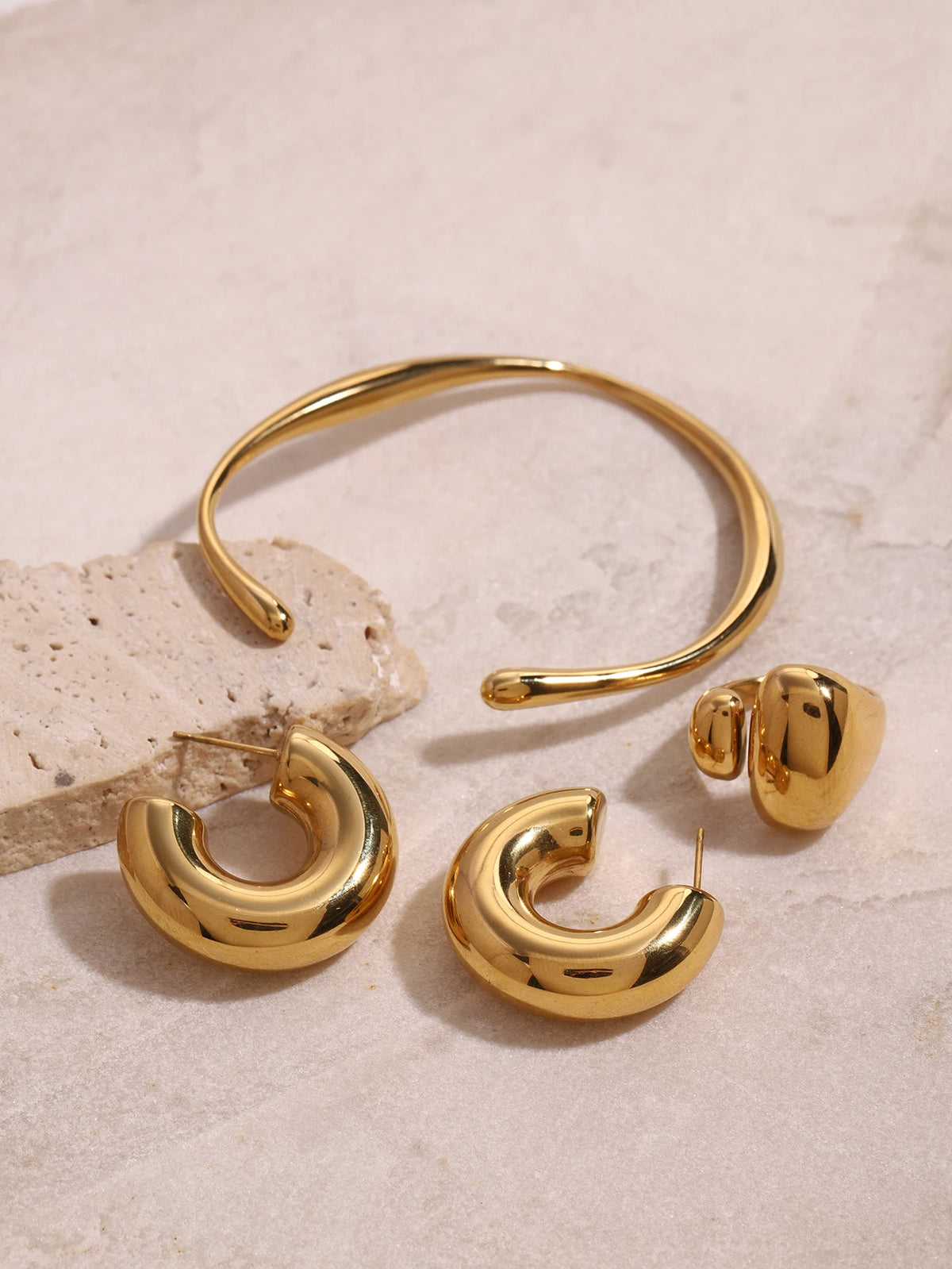 KIKA Classic Round Rings PVD Gold Plated Stainless Steel 316L