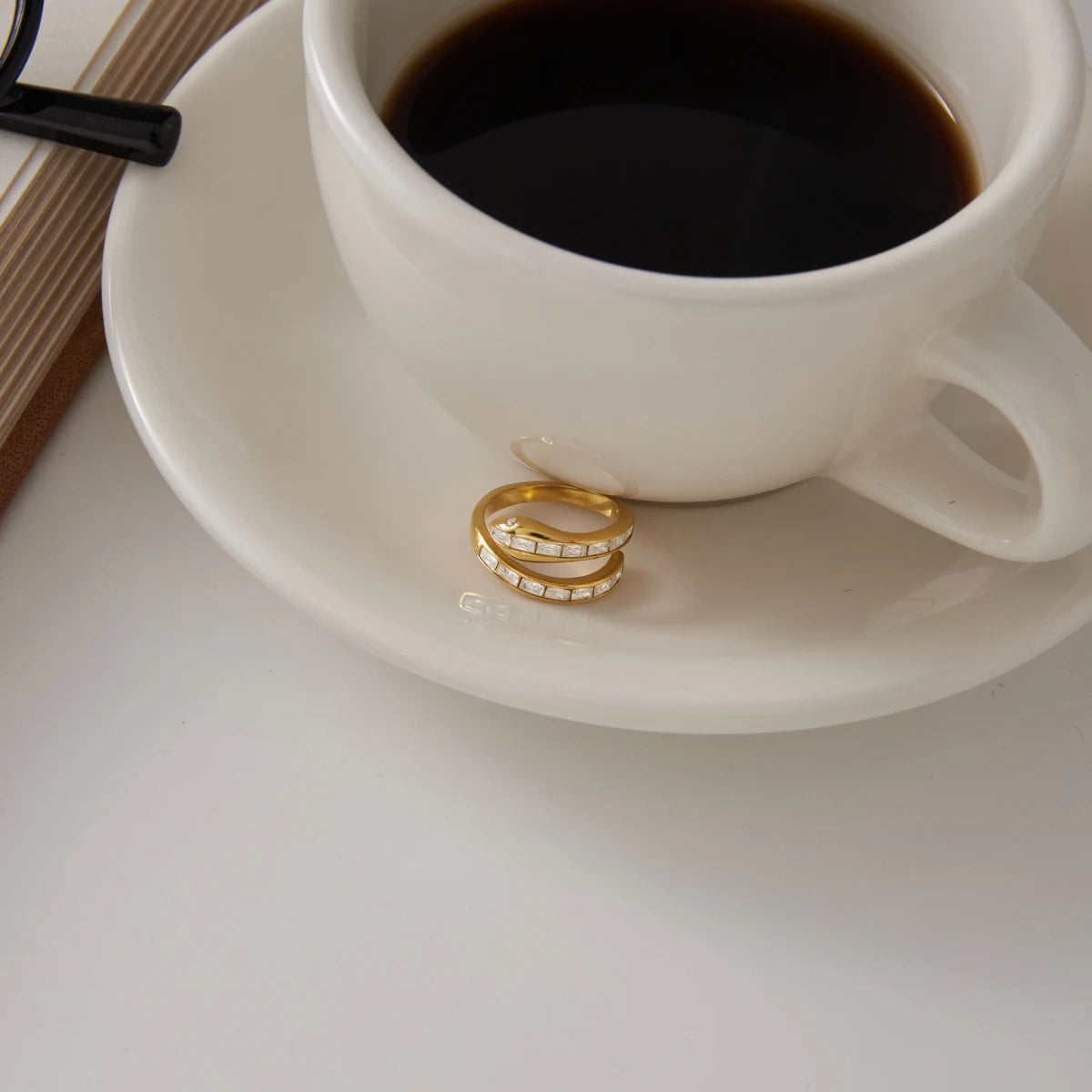 Kika Classic Full Crystal Snake Shape Open Rings