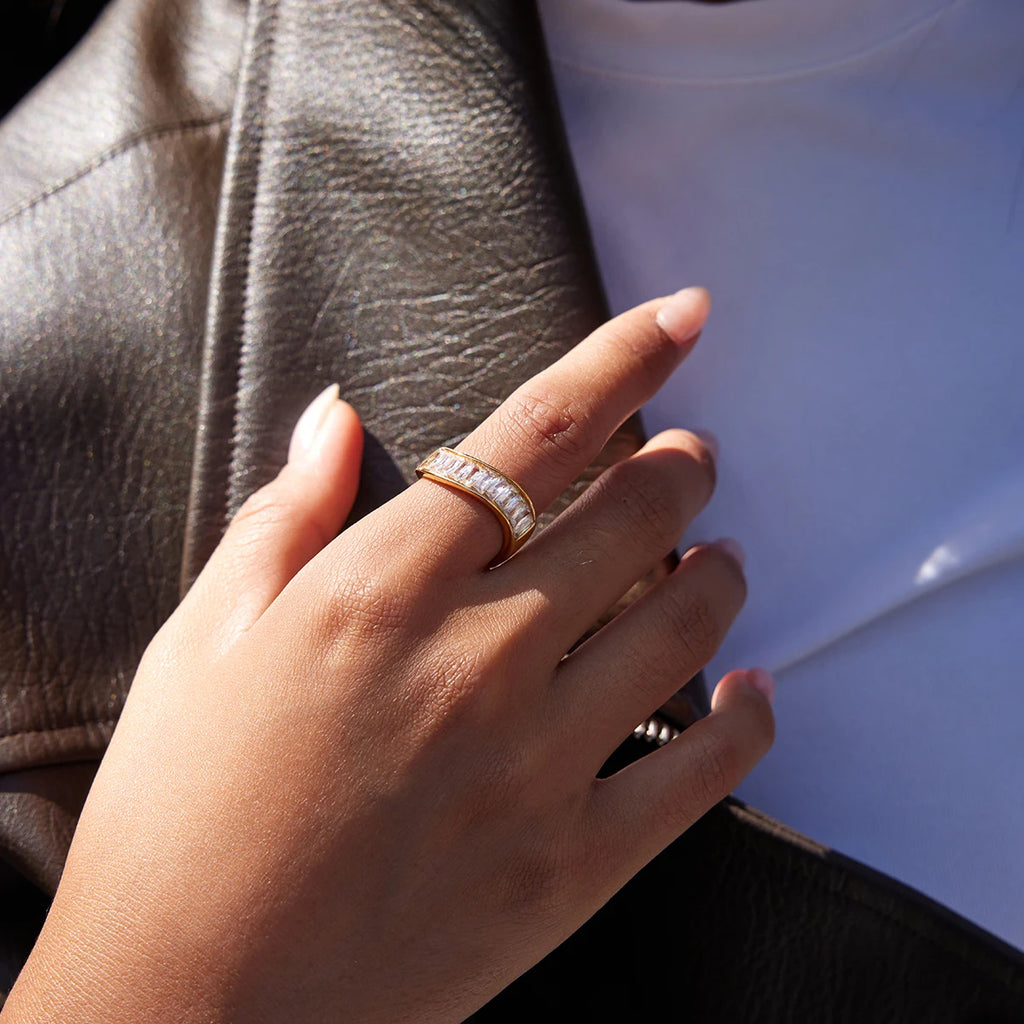 kika Classic Wave Ring