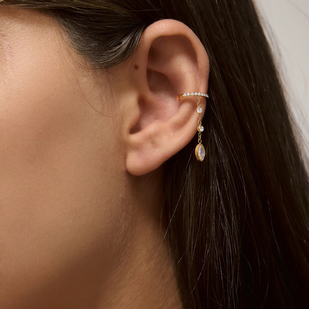 Kika Asymmetric Zircon Pendant Non-piercing Ear Clips 18K Gold PVD Plated Stainless Steel 316L