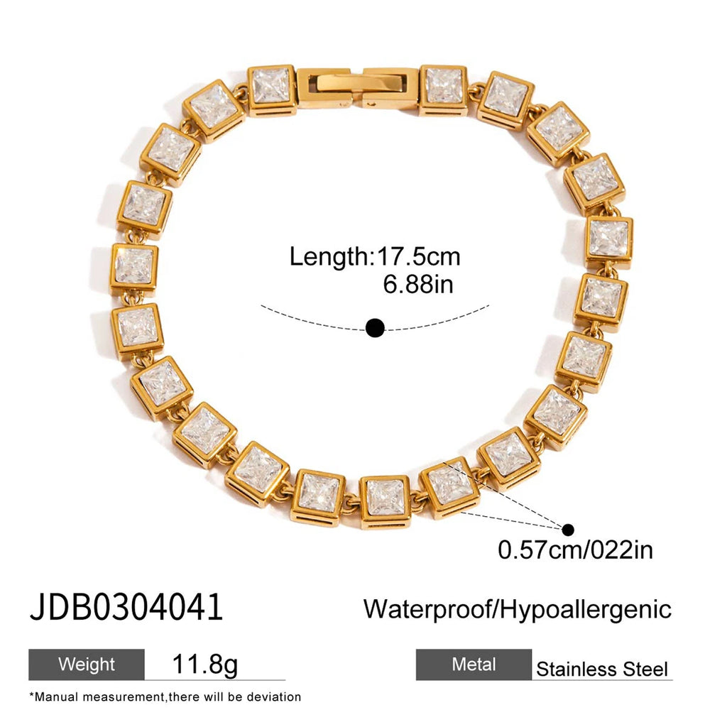 Kika Minimalist Circular Bracelet