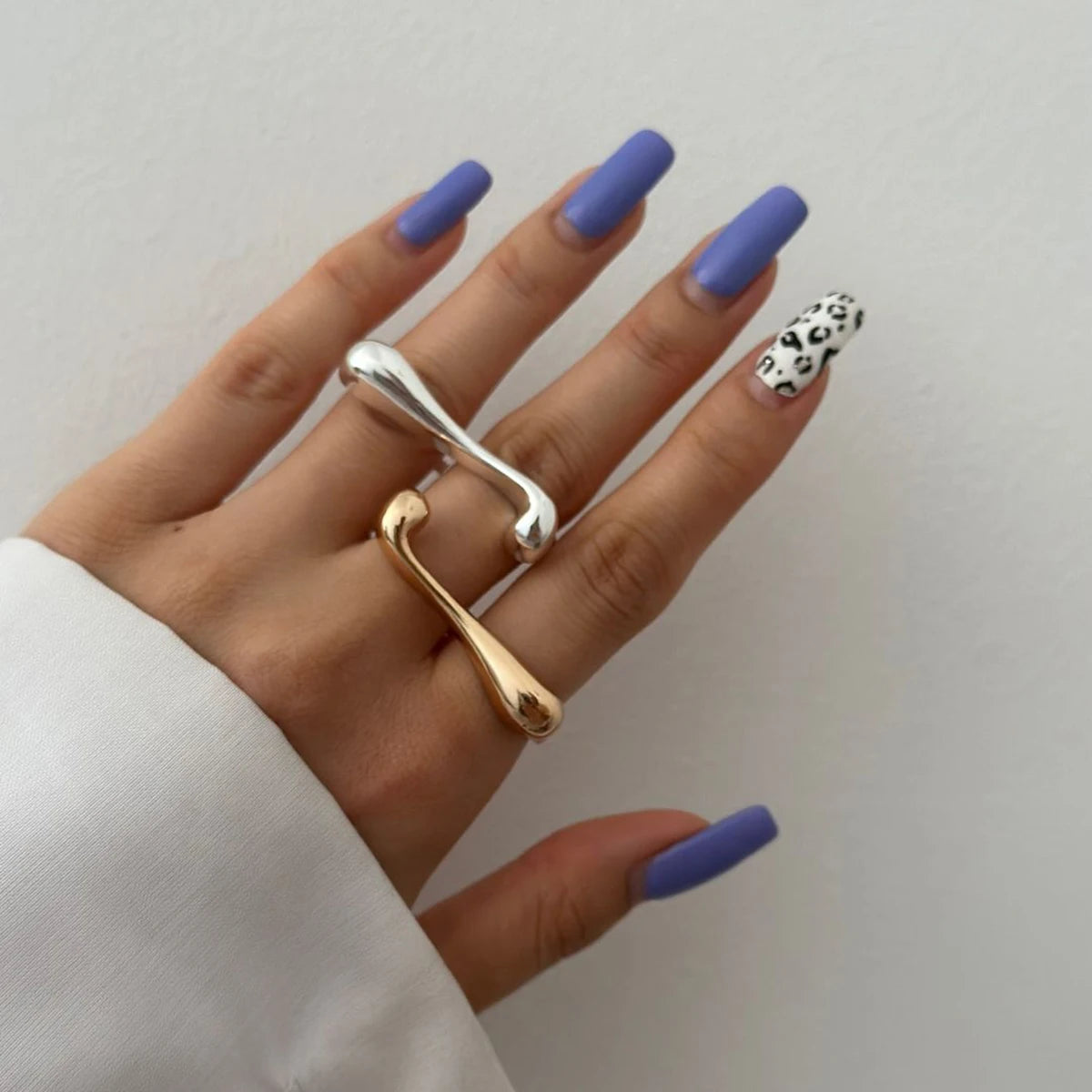 Kika Personality Stainless Steel Minimalist Classy Ring 18k Gold Color Waterproof Stylish Unique Finger Jewelry for Women