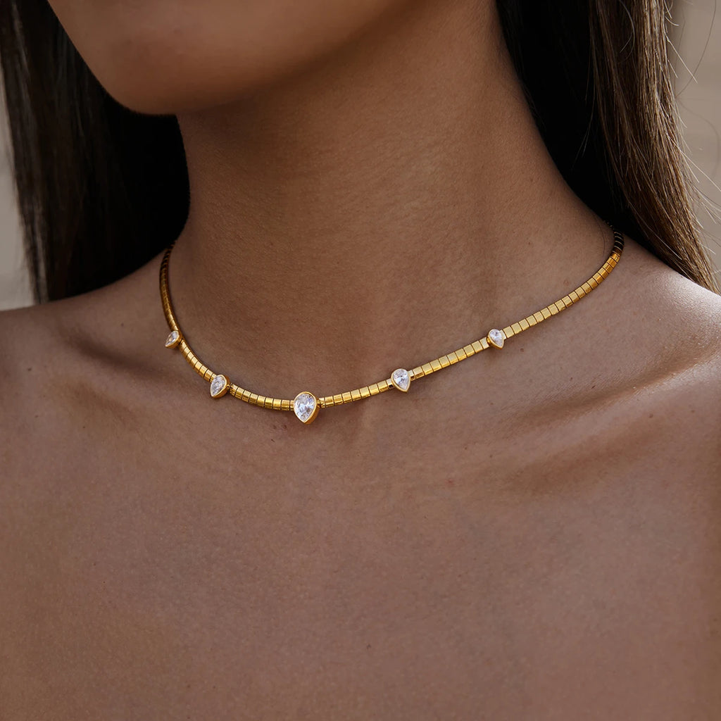 KIKA Classic Geometric Zircon Pendant Necklace For Women 18K Gold PVD Plated Stainless Steel Necklace Fashion Jewelry Gift