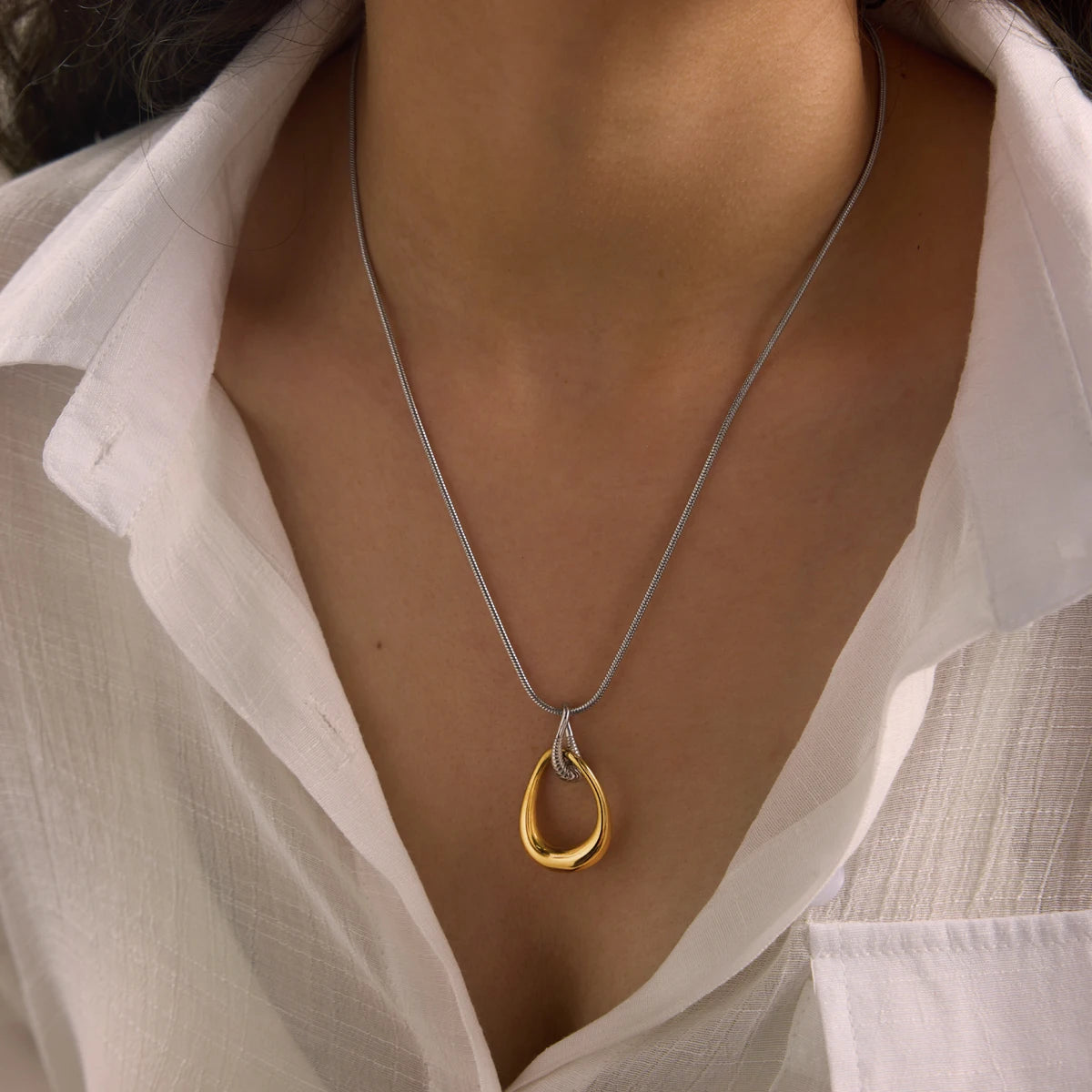 Kika Hollow Water Drop Pendant Necklace Minimalist 18K Gold PVD Plated Stainless Steel 316L