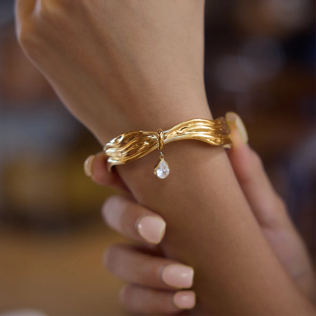 Kika Water Drop Zircon Wave Shape Cuff Bracelet Minimalist 18K Gold Plated Stainless Steel 316L
