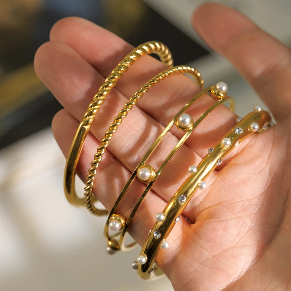 Kika Waterproof Metal Texture 18K Gold Color Stainless Steel Cuff Open Bracelet Bangle