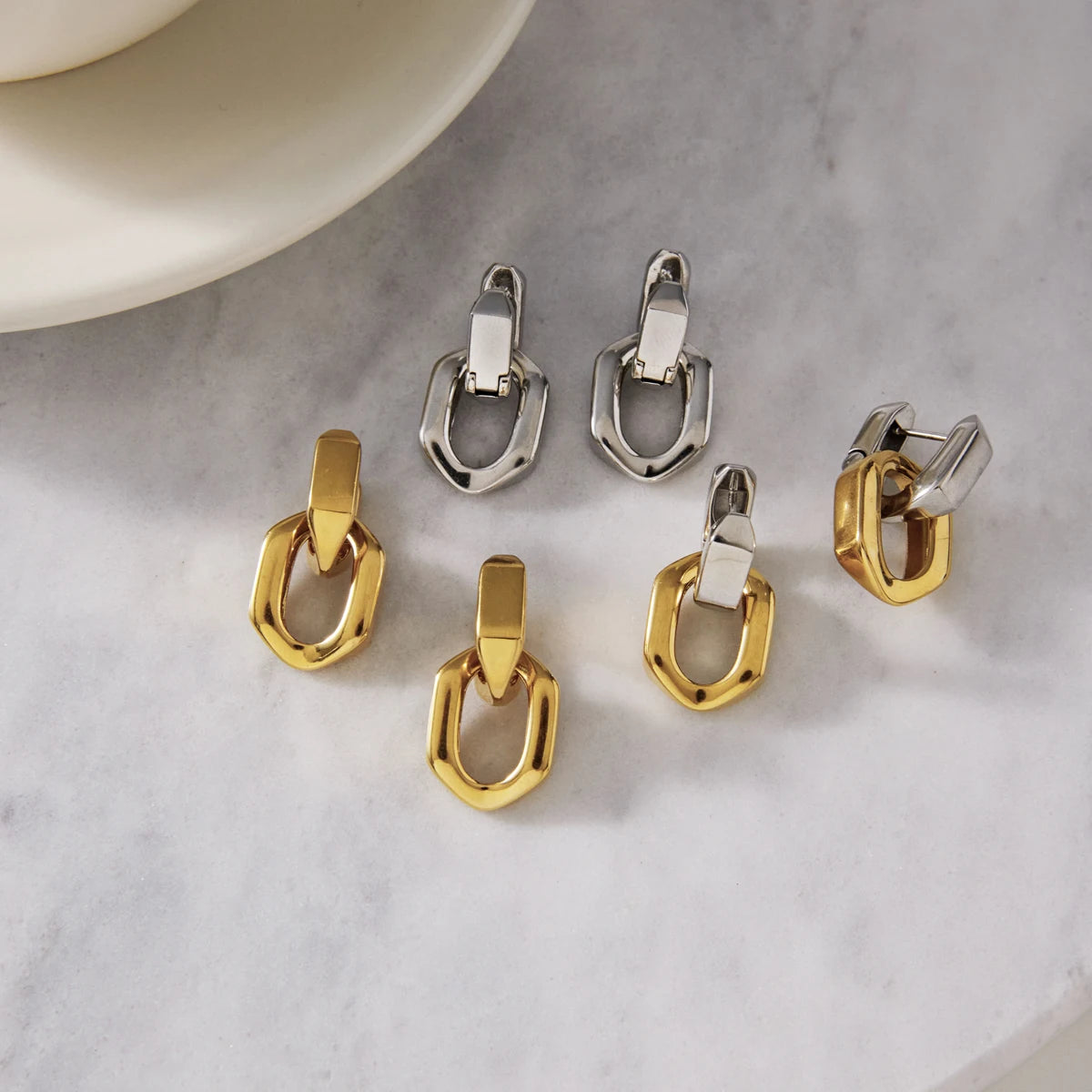 Kika  Delicate Blocked Smooth Geometric Double Ring Pendant Earrings