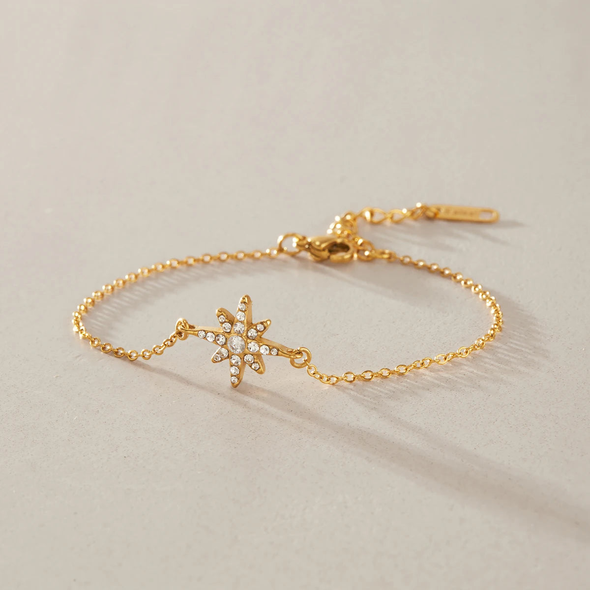 KIKA Classic Crystal Zircon Star Bracelet  18K Gold PVD Plated Stainless Steel 316L