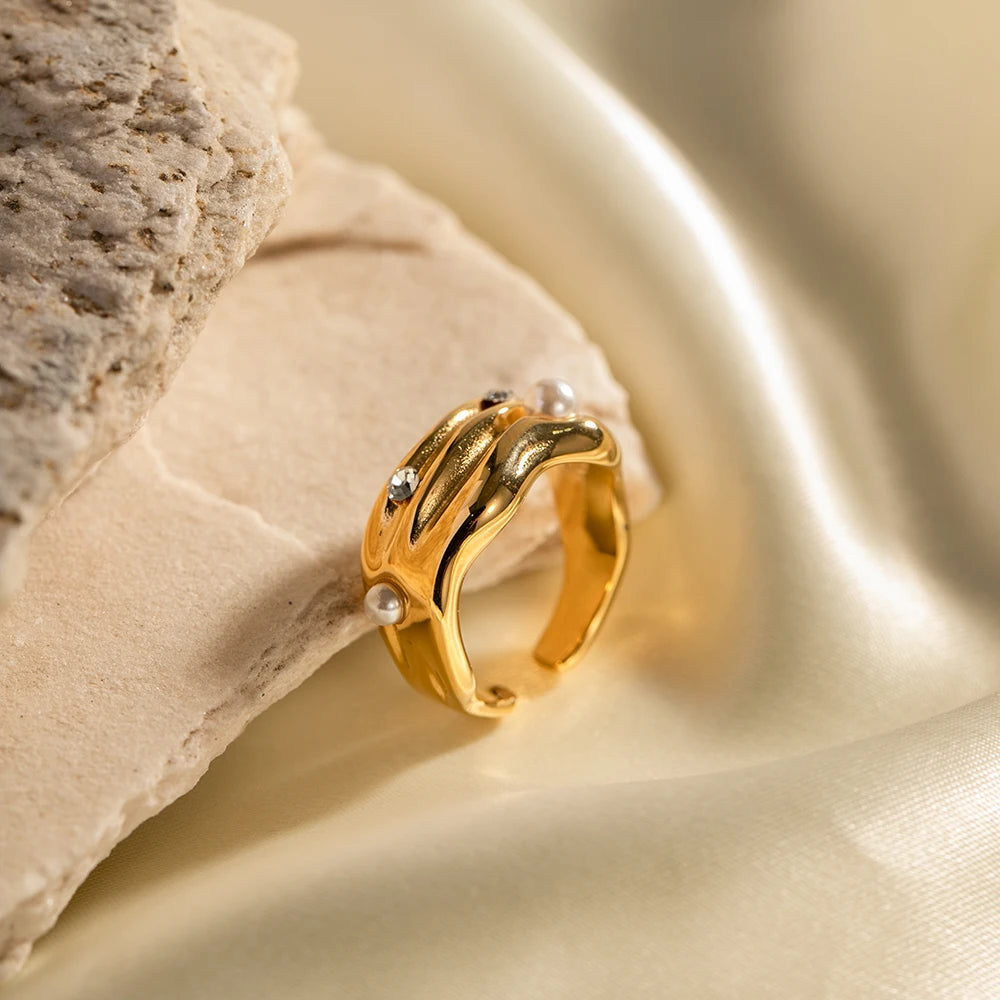 KIKA Shell Pearl Stainless Steel Opening Ring Tarnish Free Texture Exquisite Delicate Finger Charm Fashion Gold Color Jewelry