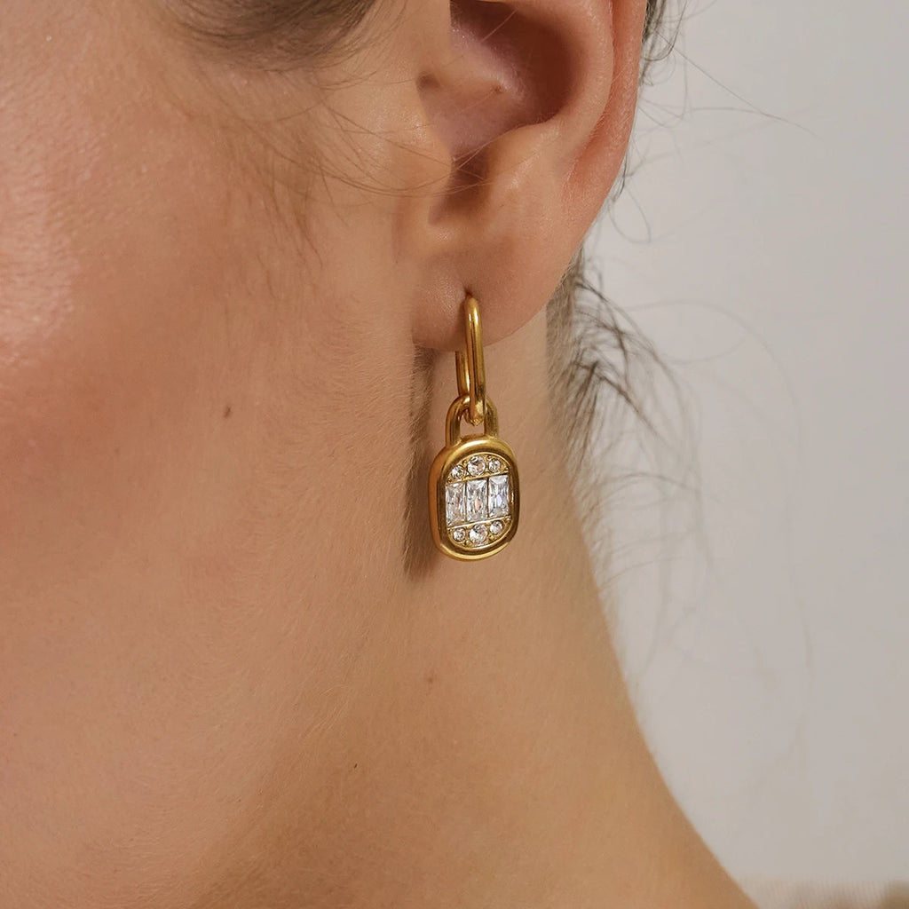 KIKA Delicate Crystal Lock Drop Earrings For Women Minimalist 18K Gold PVD Plated Stainless Steel Earrings Fashion Jewelry