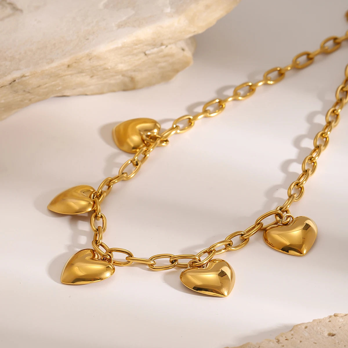 Kika Ribbed Heart Shaped Pendant Necklace