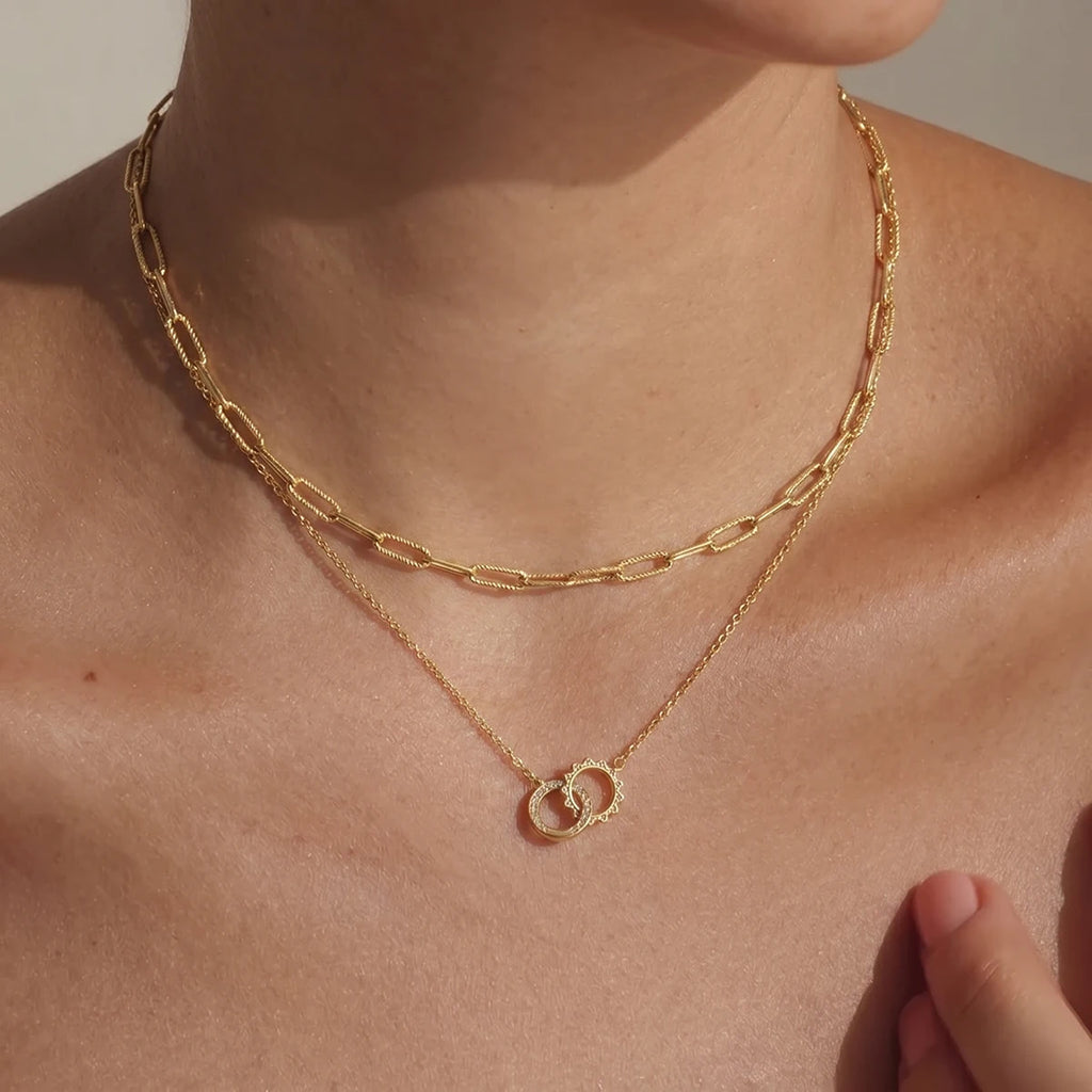 Kika Delicate Crystal Circle Sun Pendant Necklace