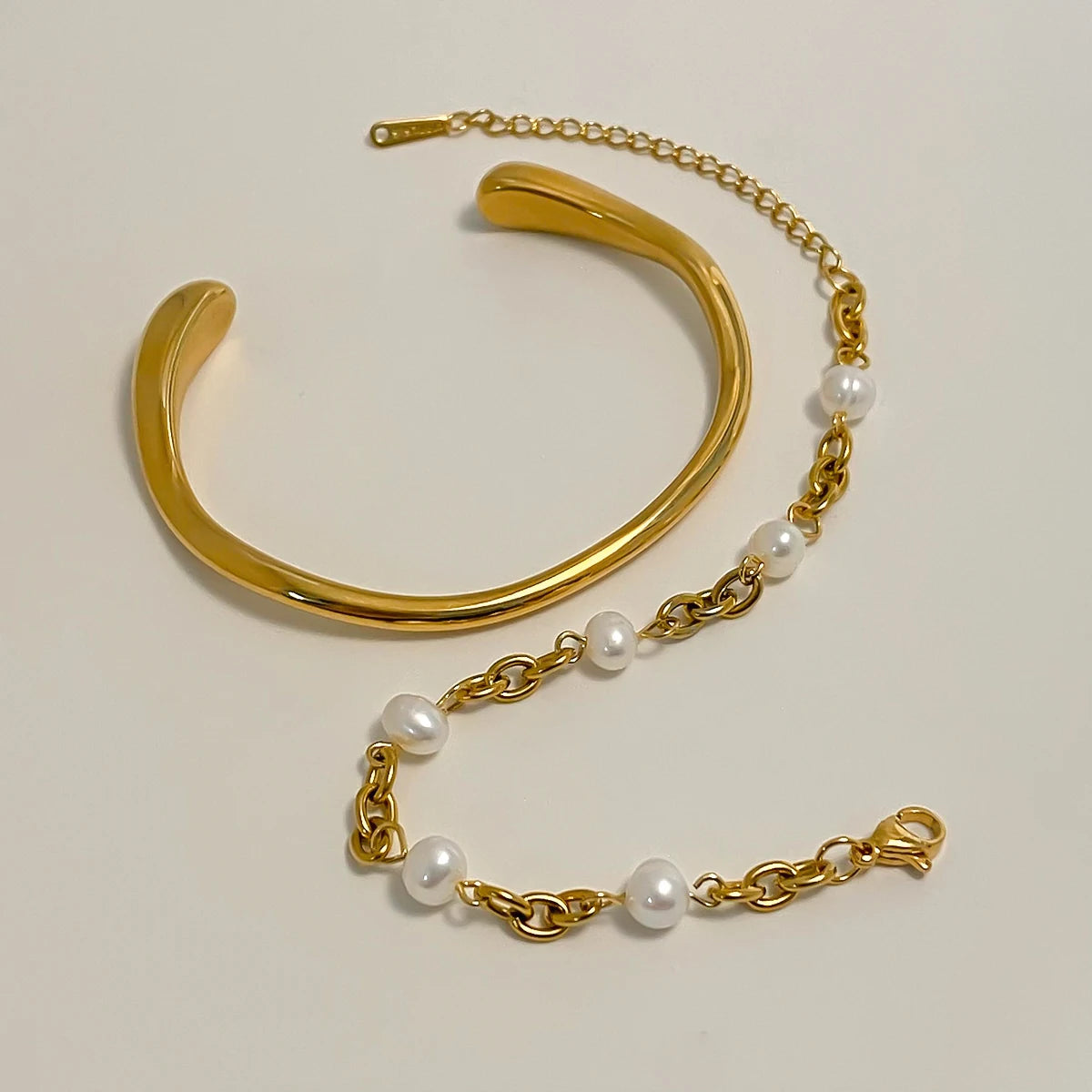 Kika Women's Jewelry Set Pearl Chain Gold Bracelet Adjustable Stackable Bracelet Love Earrings Gift for Her