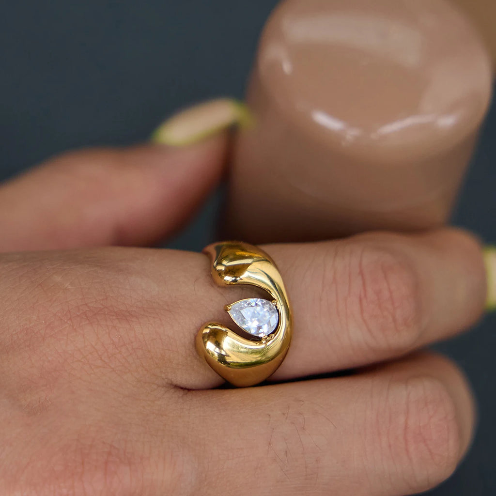 Kika Classic Water Drop Zircon U Shape Open Rings