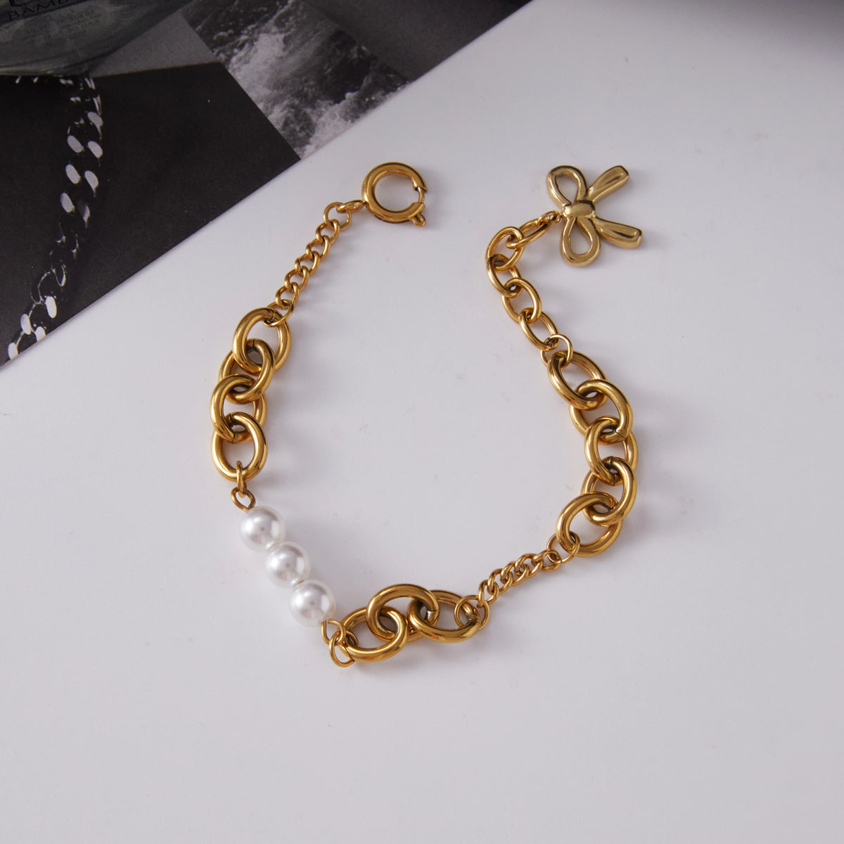 Kika Minimalist Classic 18K Gold Color Plated Bowknot Pendant Glass Pearl Bracelet Waterproof Stainless Steel