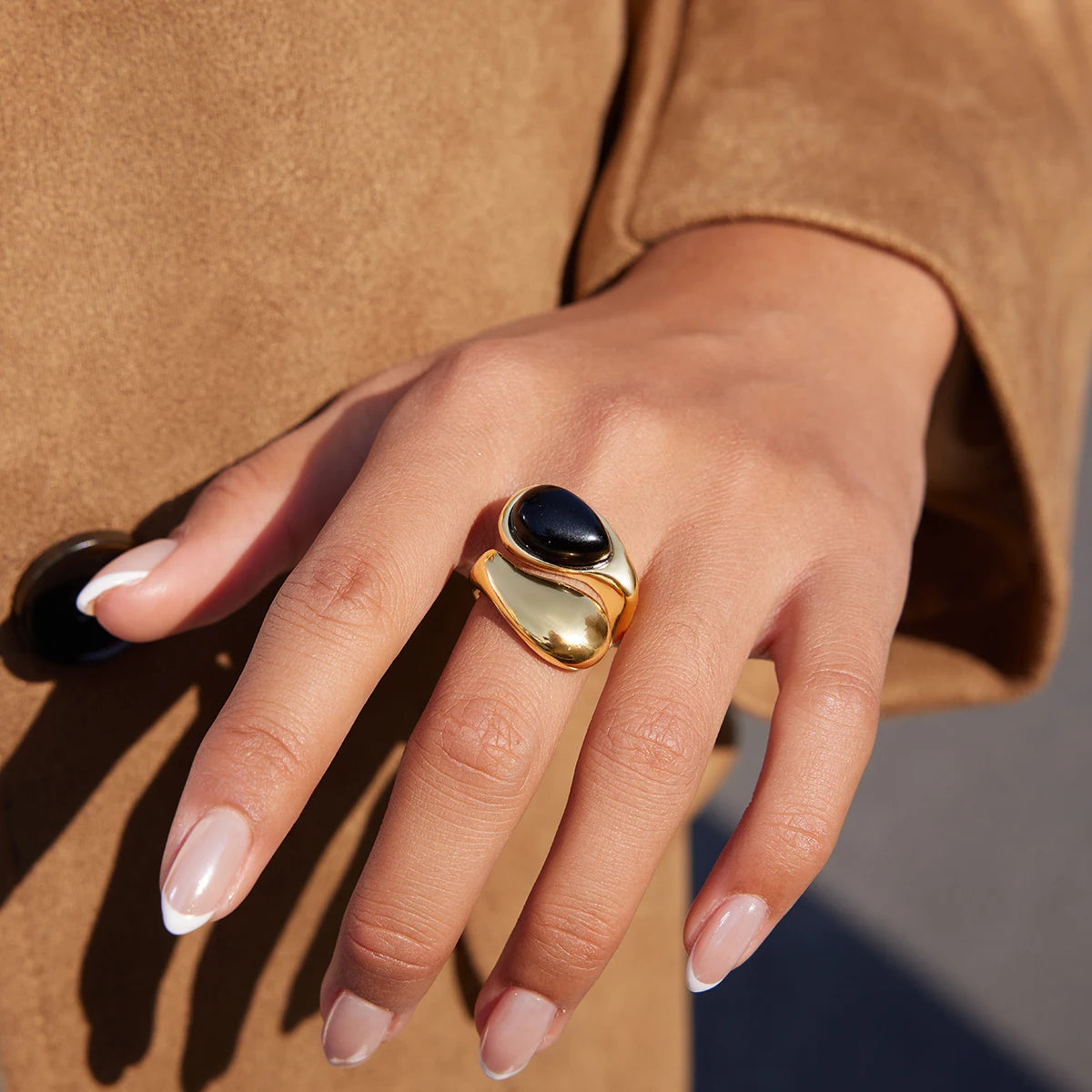 Kika Water Droplet Inlaid Imitation Pearl Asymmetric Opening Ring