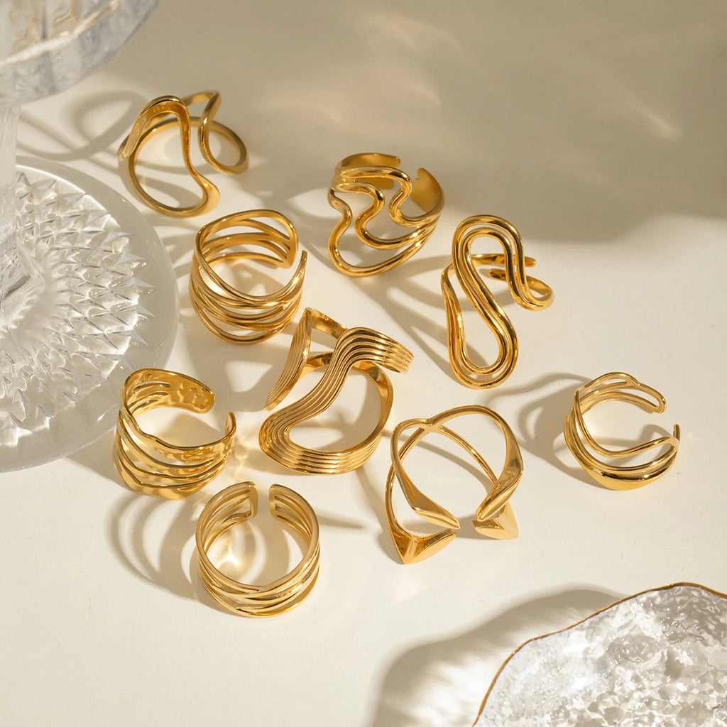 Geometric Open Ring Stacked Irregular