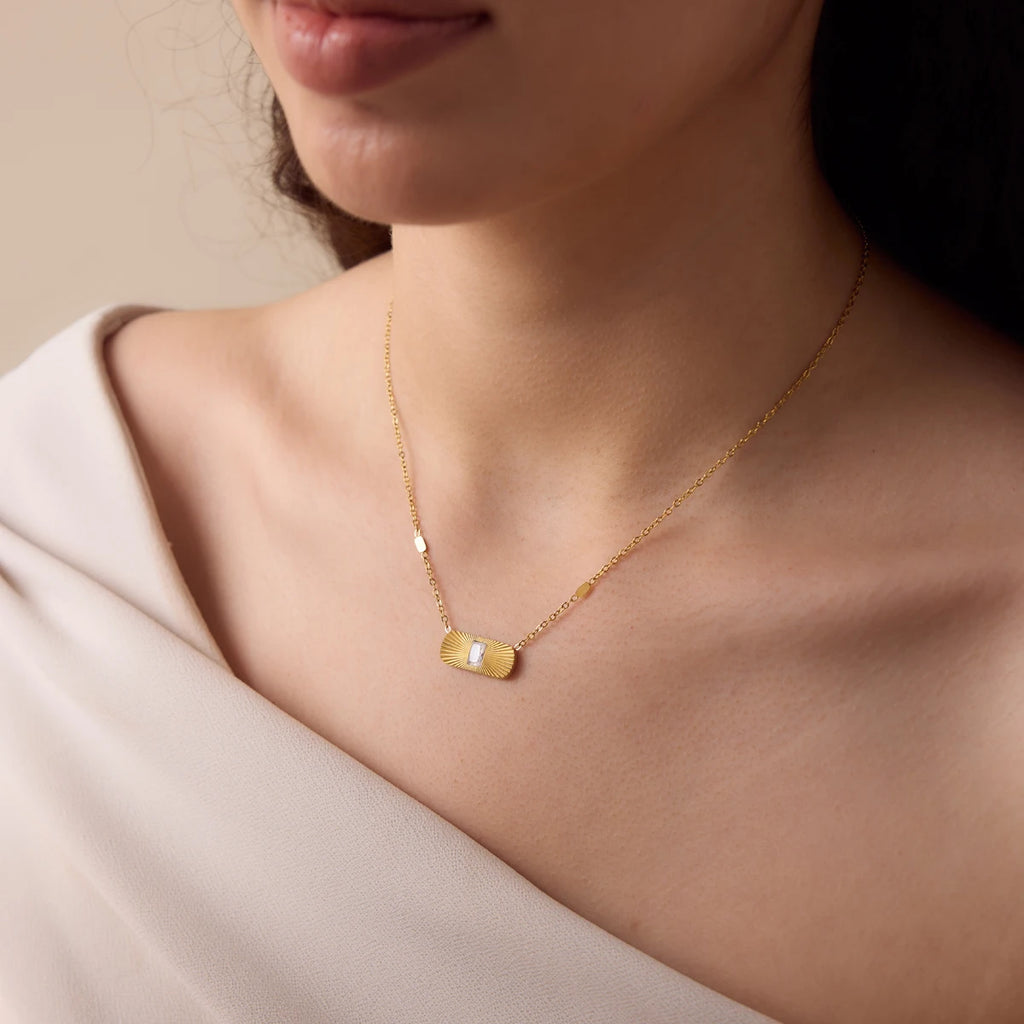 Kika Geometric Heart Zircon Pendant Necklace Minimalist 18K Gold PVD Plated Stainless Steel 316L