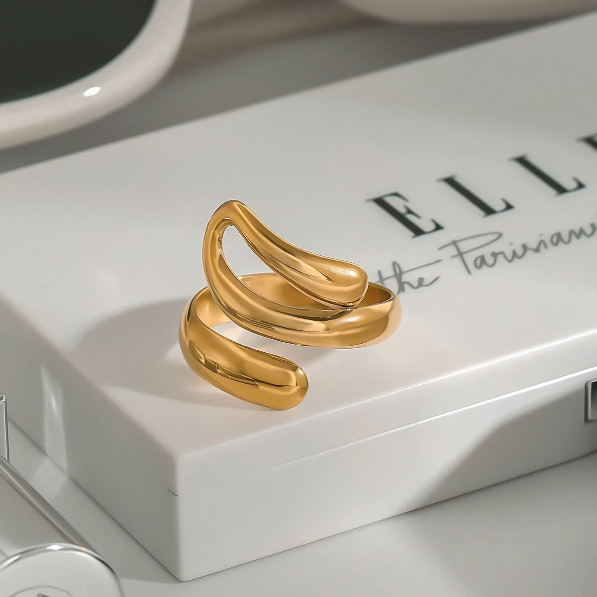 KIKA Minimalist PVD Plated Stainless Steel 316L