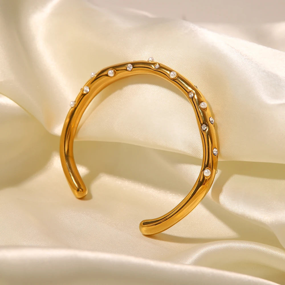 KIKA New Trend 18K Gold Plated Mini Pearl Cuff Bracelets Stainless Steel Pave Zircon Open Cuff Bangle bijoux femme