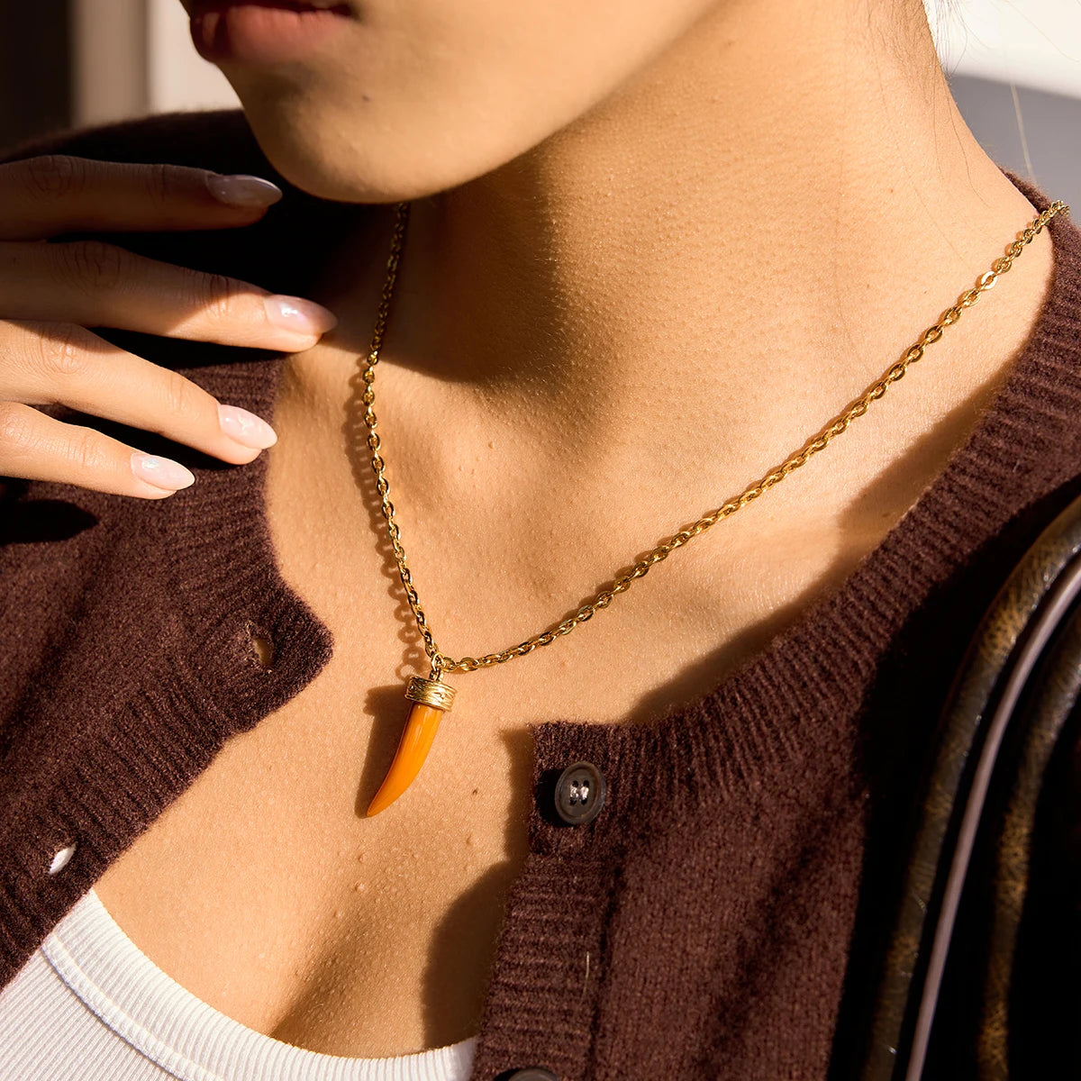 Vintage White Brown Resin Ox Horn Pendant Cross Chain Necklace