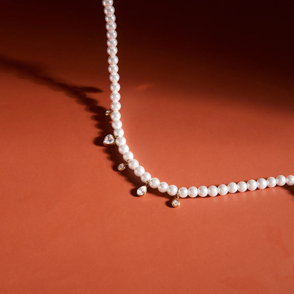 Delicate Heart Waterdrop Zircons Pendant With Imitation Pearls