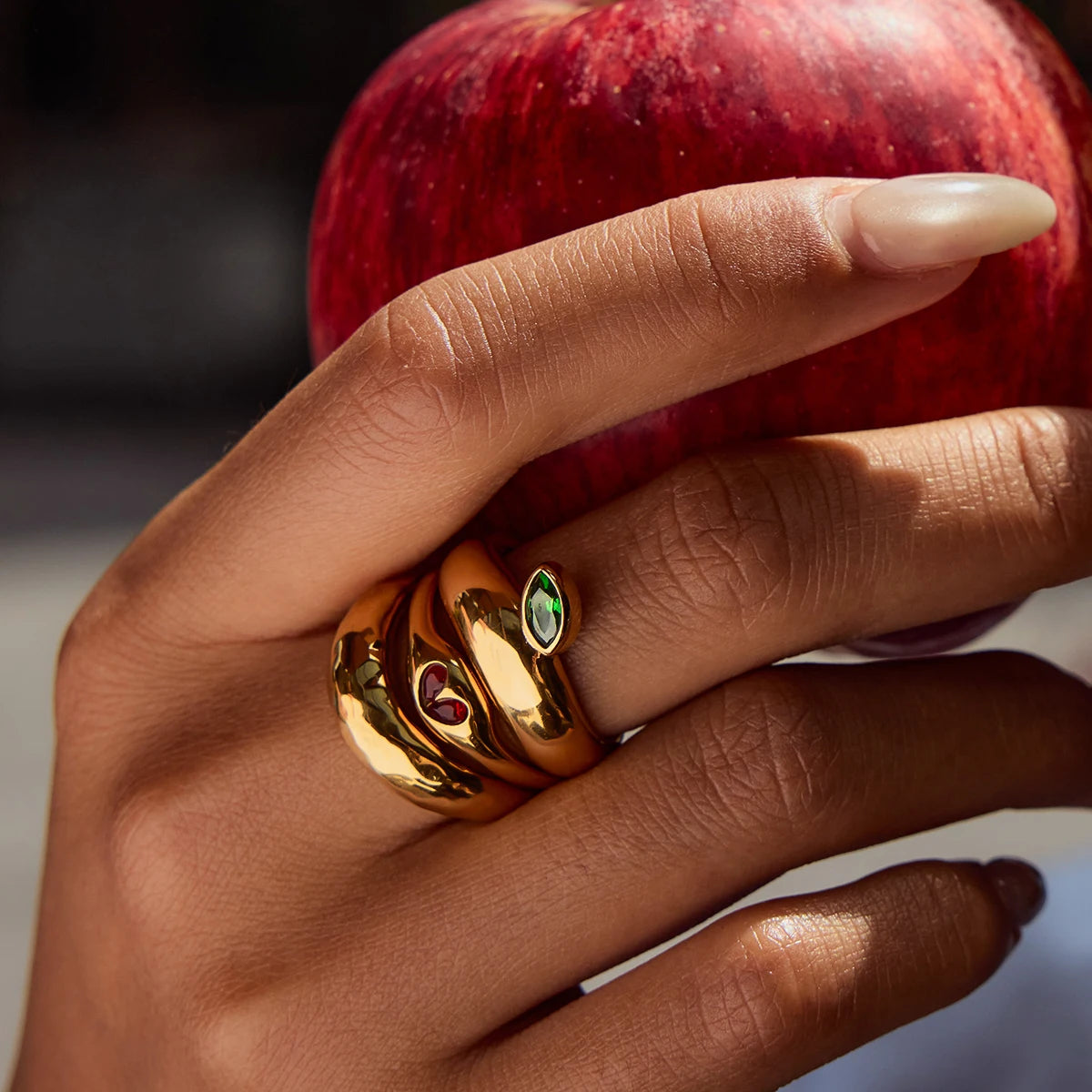 KIKA Fashion Independent Designer's 18K Gold Color Plated Stainless Steel Apple Hammer Pattern Stackable Ring Women's Jewelry