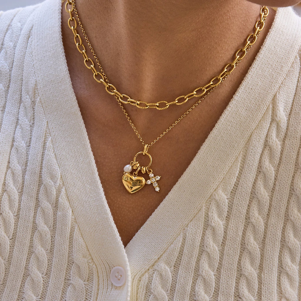 Classic Shape Pendant Necklace