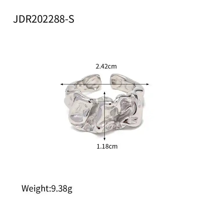 Irregular Square Hammer Heart Earrings