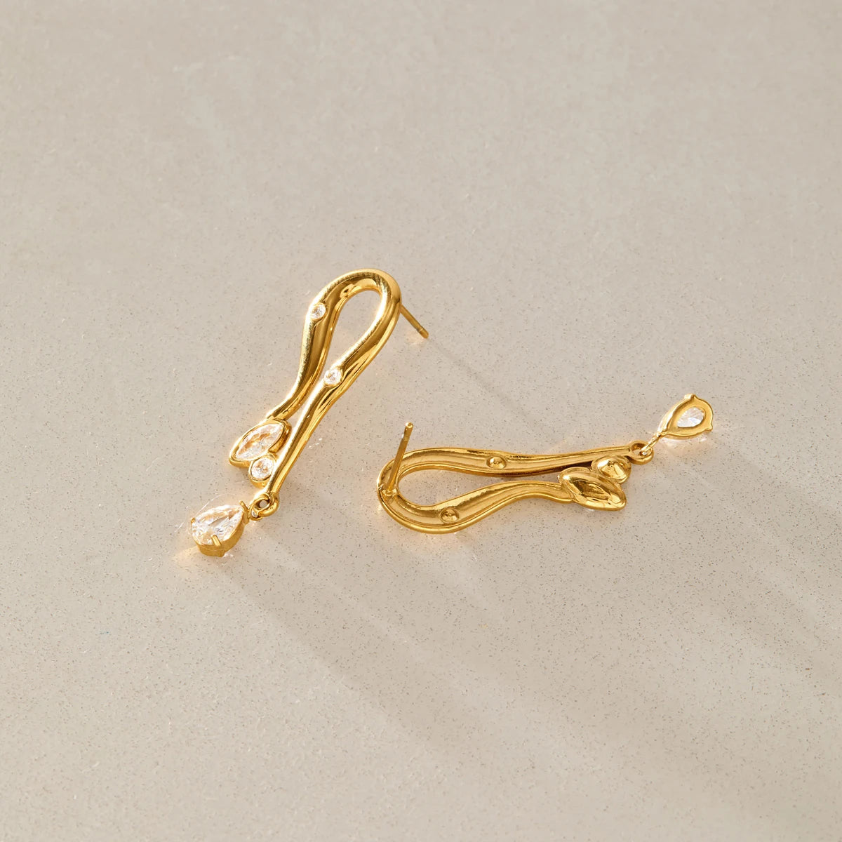 KIKA Delicate Zircon Geometric Stud Earrings For Women Minimalist 18K Gold PVD Plated Stainless Steel Earrings Fashion Jewelry