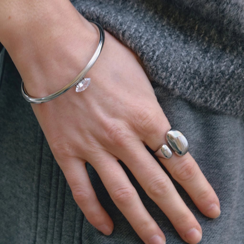 Plated Spring Geometry Titanium Steel Bracelet
