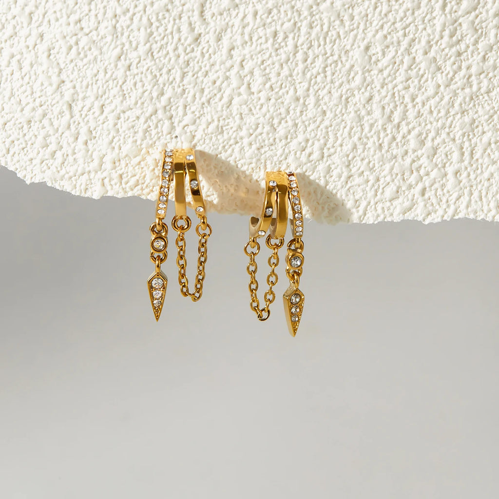 Delicate Hollowed Out Chain Fringed Conical Pendant Rhinestone Earring