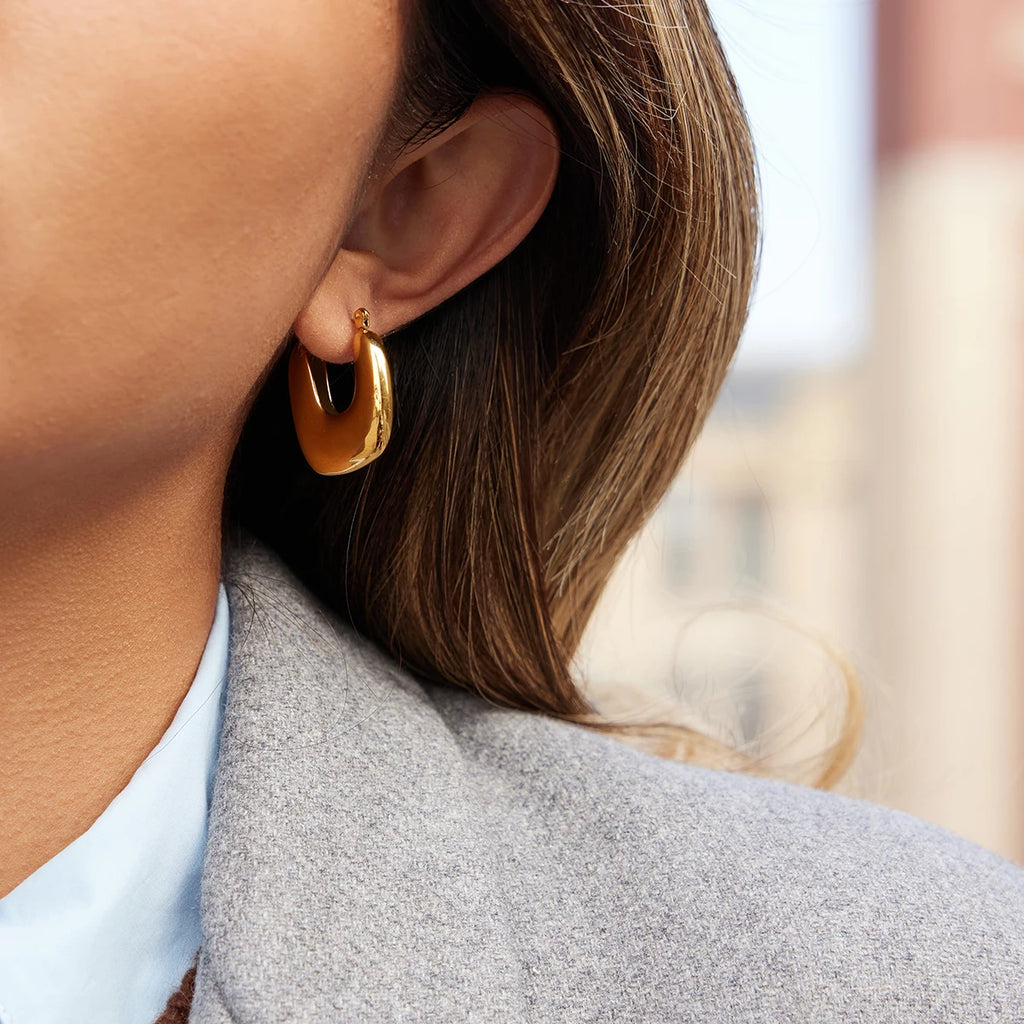 Classic Smooth Geometry U-Shaped Earrings