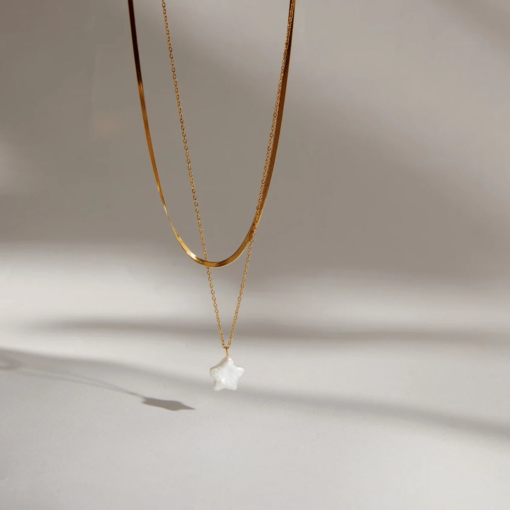 Kika Classic Star Freshwater Pearl Pendant Double Layered Blade Chain O-Chain Necklace