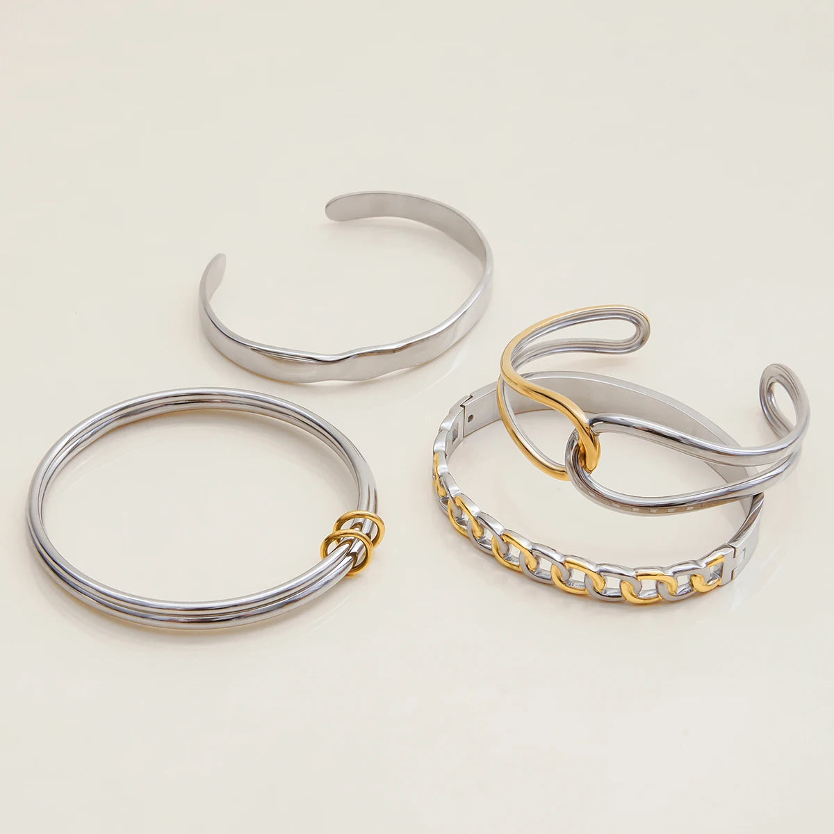Stackable Smooth Bracelet