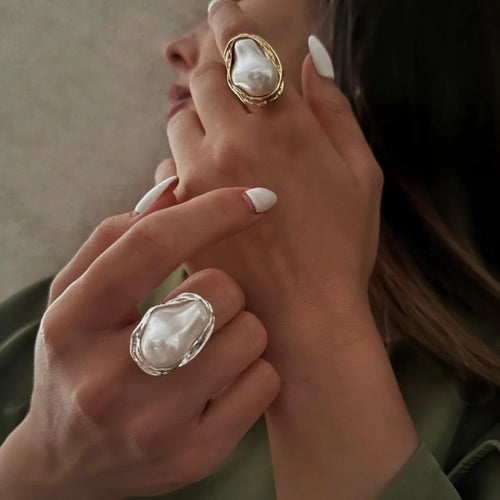 KIKA Baroque Big Pearl Stainless Steel Fashion Ring 18K Gold Color Charm Stylish Vintage Jewelry for Women Gala Gift