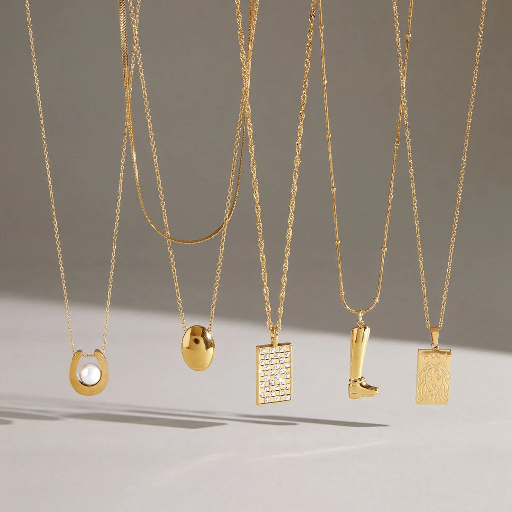 KIKA Minimalist Geometric Pendant Necklace For Women Classic 18K Gold PVD Plated Stainless Steel 316L