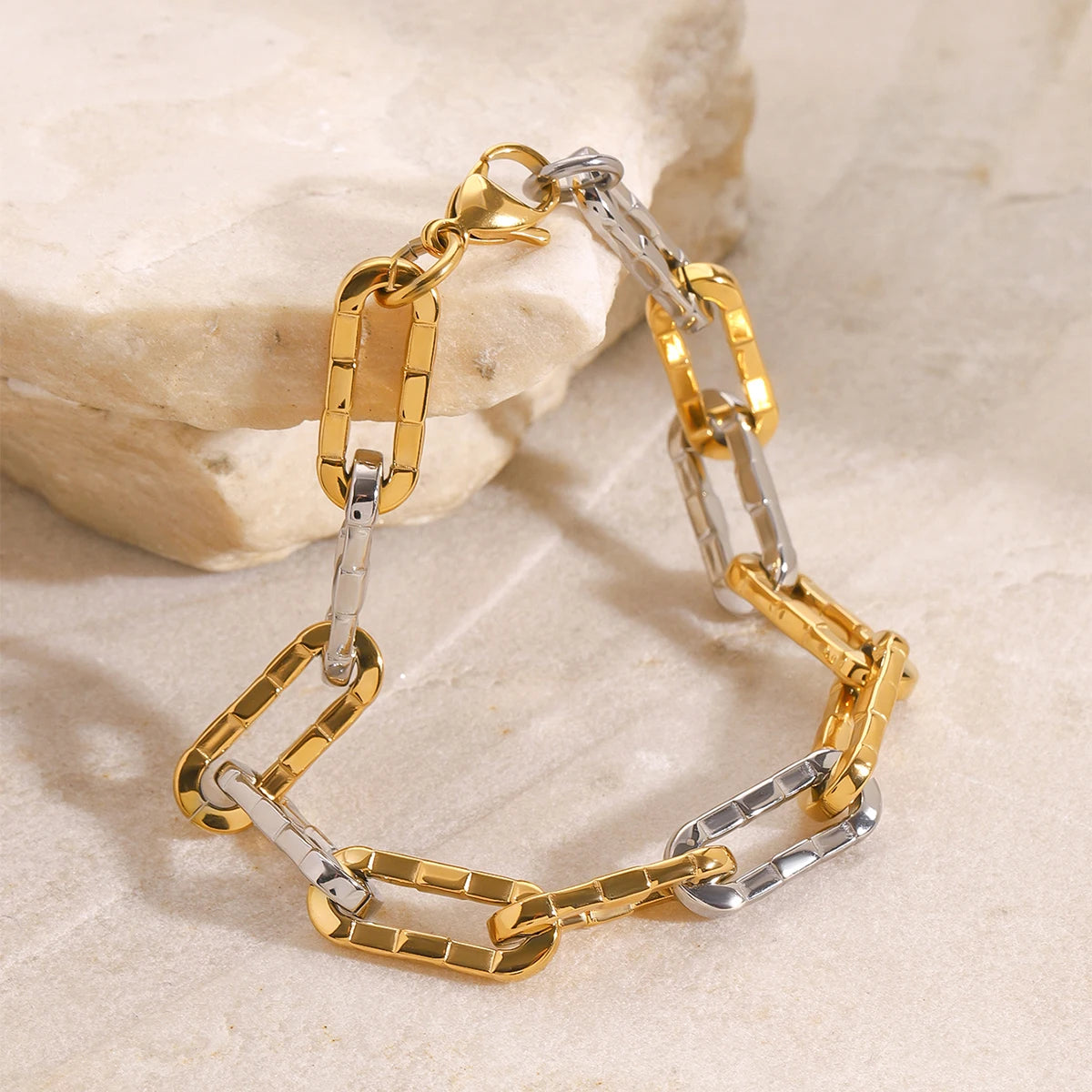 Caitlyn Minimalist Chain Bracelet
