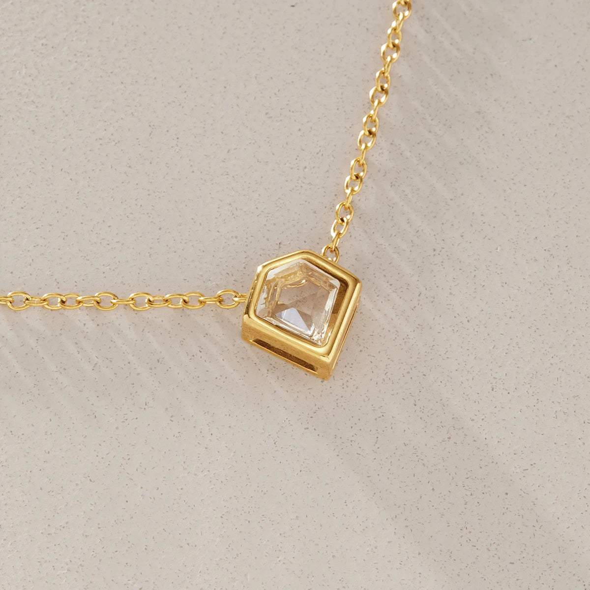 KIKA Classic Geometric Zircon Pendant Necklace PVD Gold Plated Stainless Steel 316L