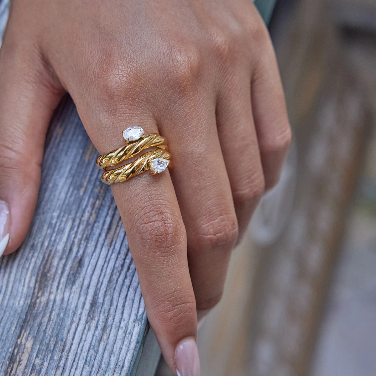 Kika Minimal Classic 18K Gold Color Plated Stainless Steel