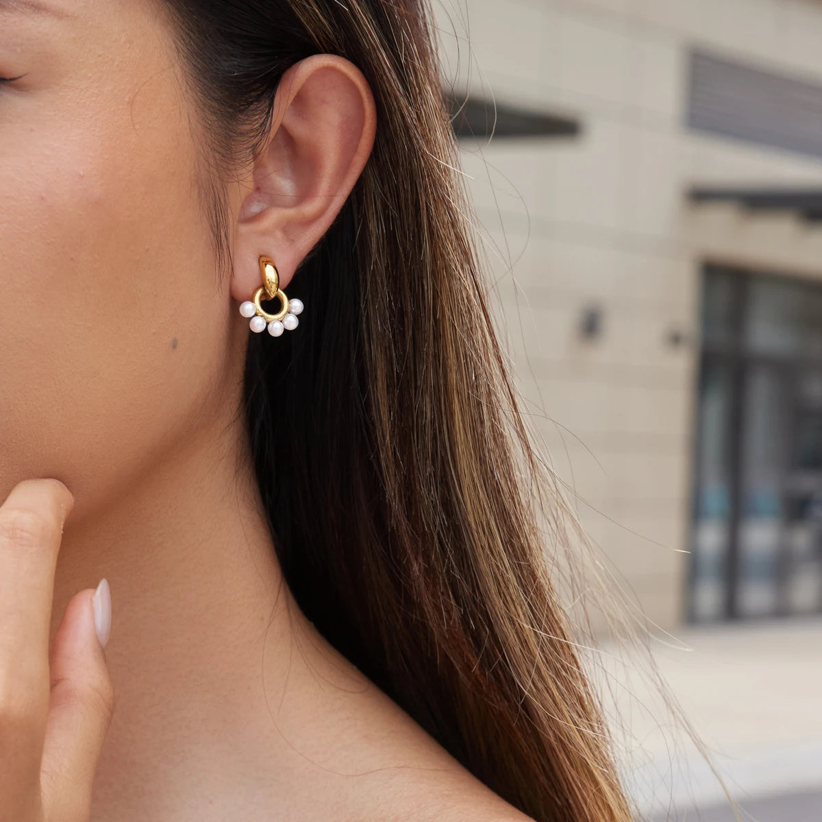 KIKA Elegant Imitation Pearl Stud Earrings 18K Gold PVD Plated Stainless Steel 316L