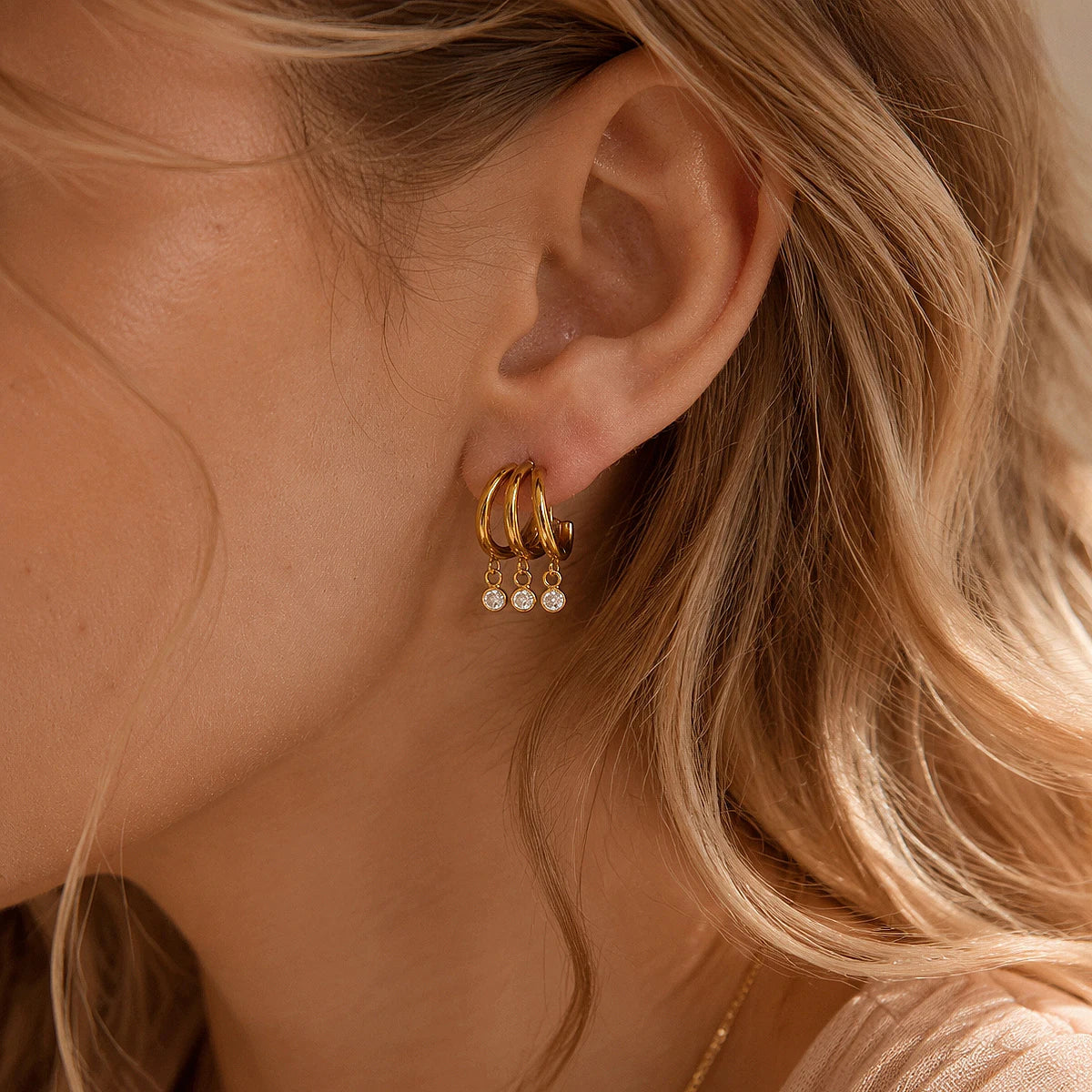 Kika Geometric Zircon Pendant Chains Tassel Earrings