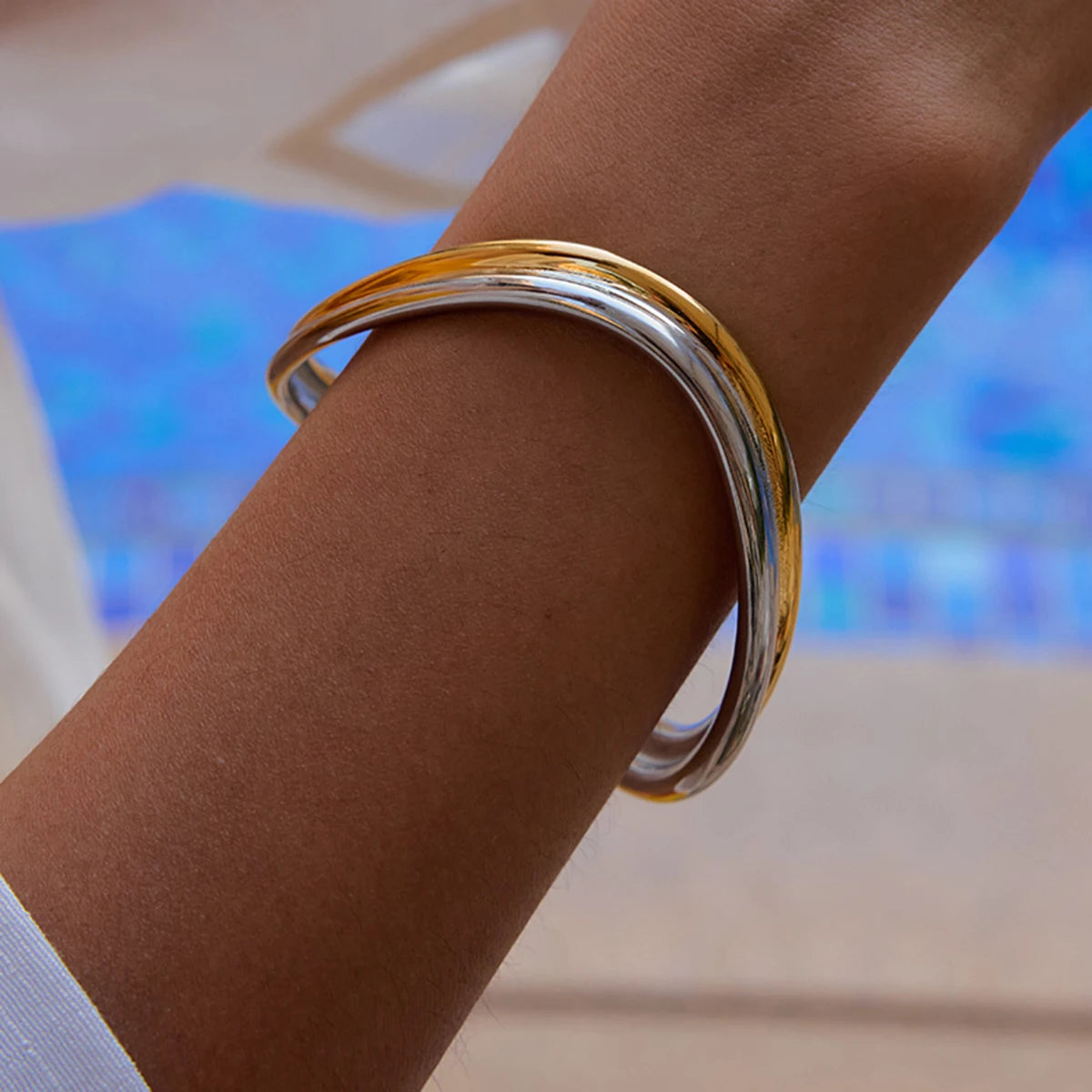 KIKA Minimalist 18K Gold Color Plated Stainless Steel Double Color Line Wave Bracelet Women's Jewelry Party Gift