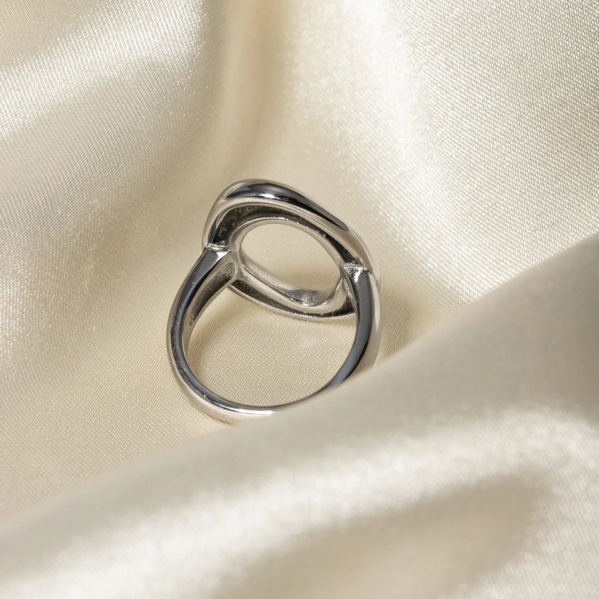 KIKA Minimalist Stainless Steel 316L Smooth Asymmetric Ring Oval Hollow Stackable