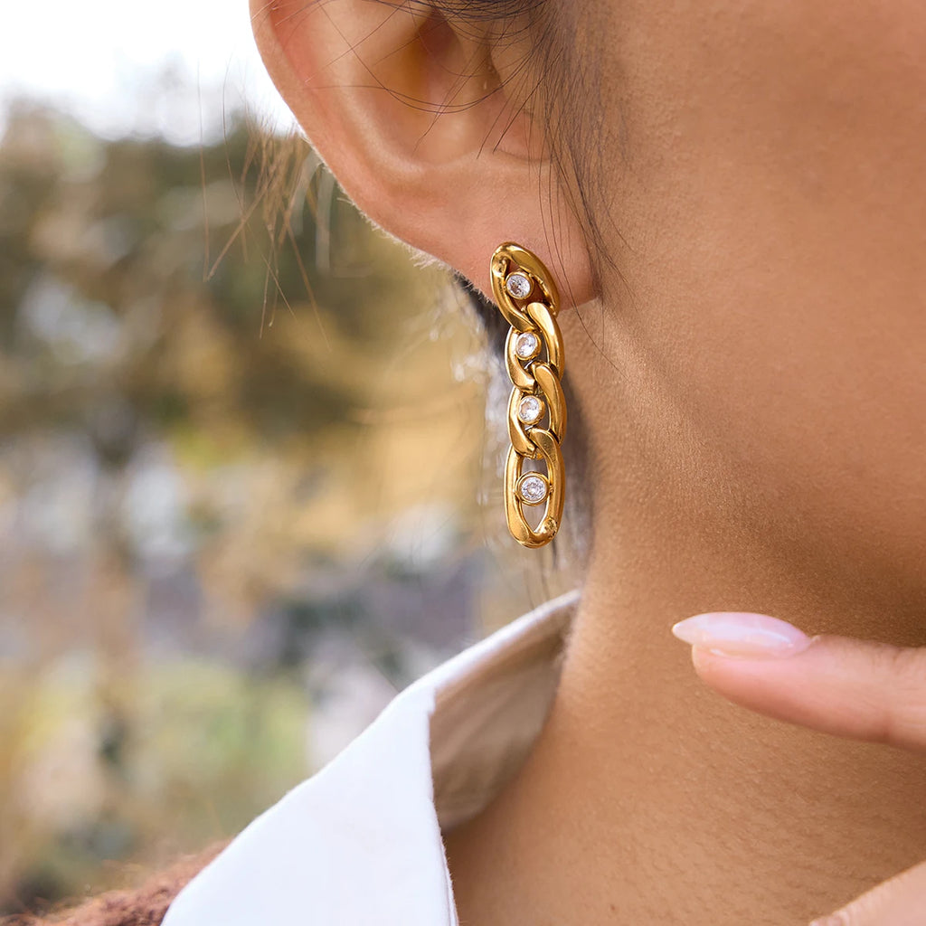 Kika Hollow-Out Long Flat Chain Tassel Earring