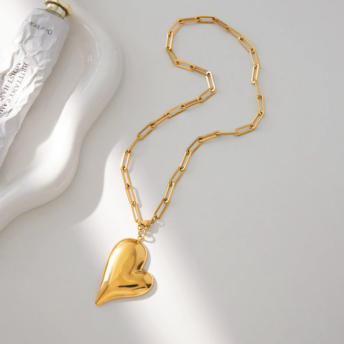 Minimalist Smooth Surface Heart Pendant Necklace