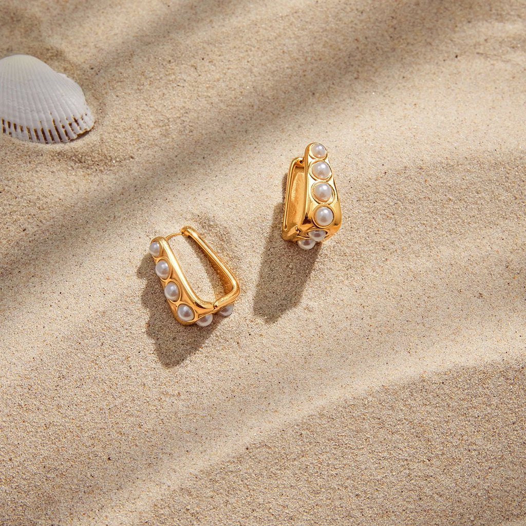 Lady pearl U-shaped earrings