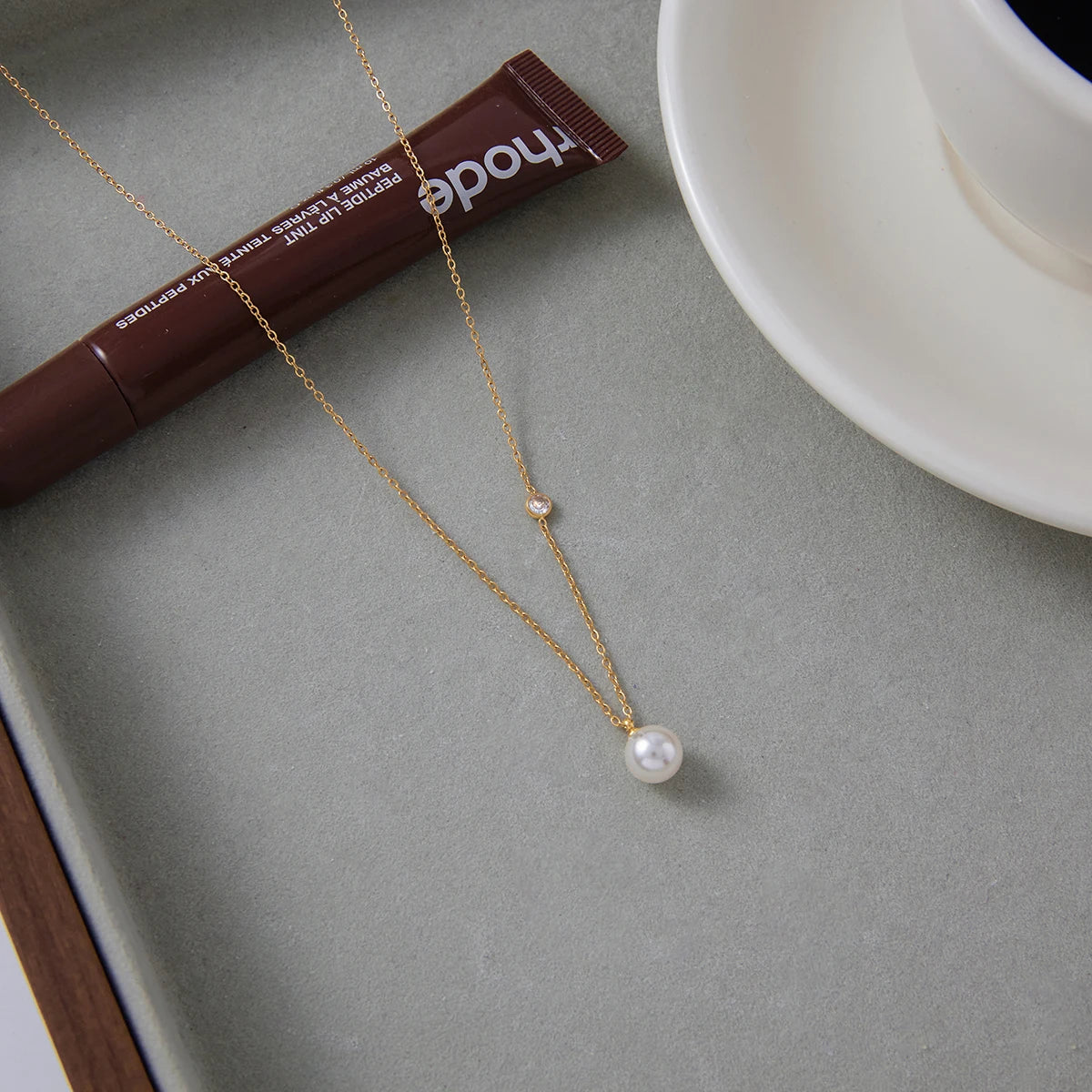 Kika Elegant Pearl Pendant Necklace White Round Zircon